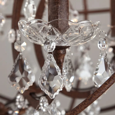 装飾的な明確な水晶錆の金属の球体のシャンデリアの産業型
