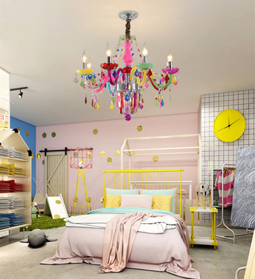 子供の寝室のシャンデリアのガラス水晶のシャンデリア多彩な夢を見る美しいMacaron