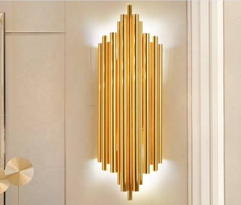 創造的な人格芸術の金属の壁ランプの居間の通路のホテルの壁の照明