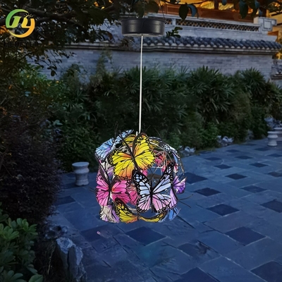太陽庭の軽い屋外の庭の正方形の景色の大気のこつを掛ける装飾的で軽く創造的なアイアン・バタフライの球