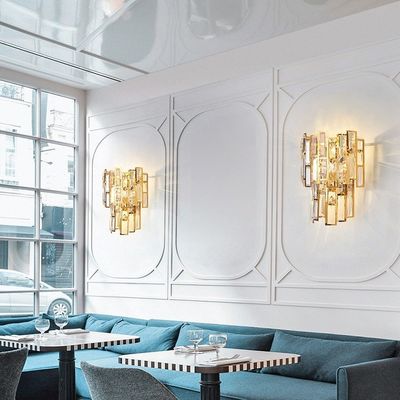 金の贅沢な設計屋内装飾の現代壁ライト